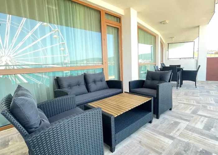 Отель Briz - Section B 3*