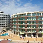 Briz - Section B Hotel