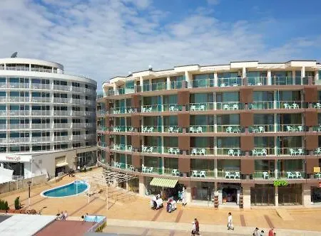 Briz - Section B 호텔