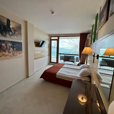 호텔 Briz - Section B 3*