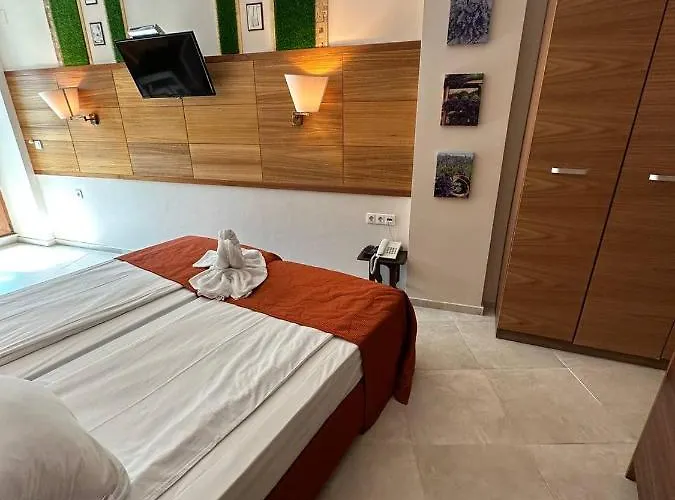 Готель Briz - Section B