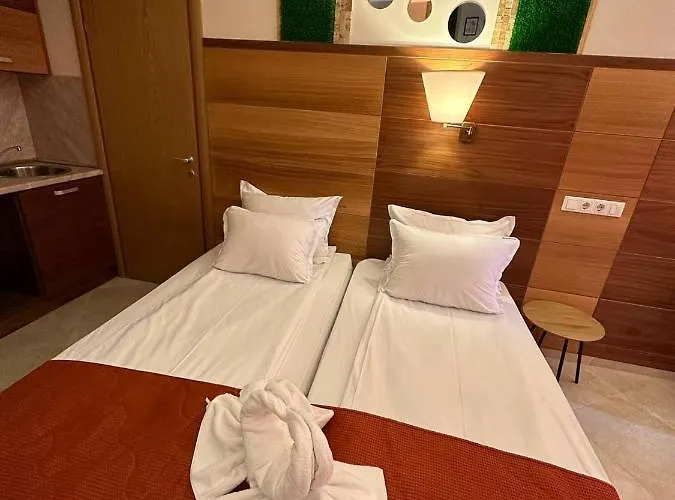 Briz - Section B Слънчев бряг