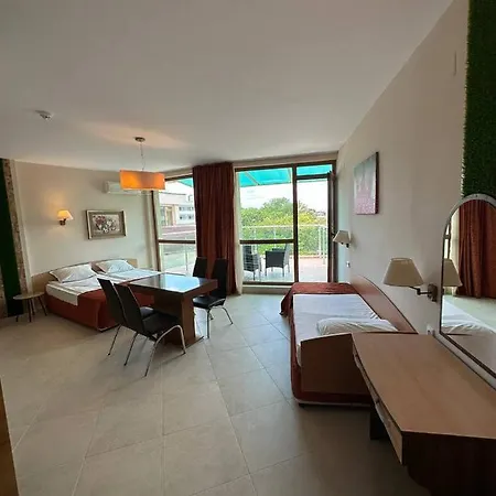 Briz - Section B Hotell