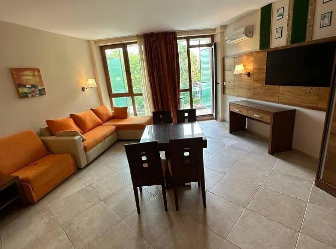 Briz - Section B ساني بيتش