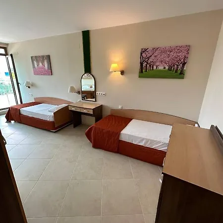 Otel Briz - Section B 3*