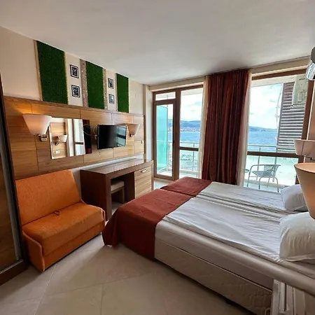 Briz - Section B Otel Sunny Beach